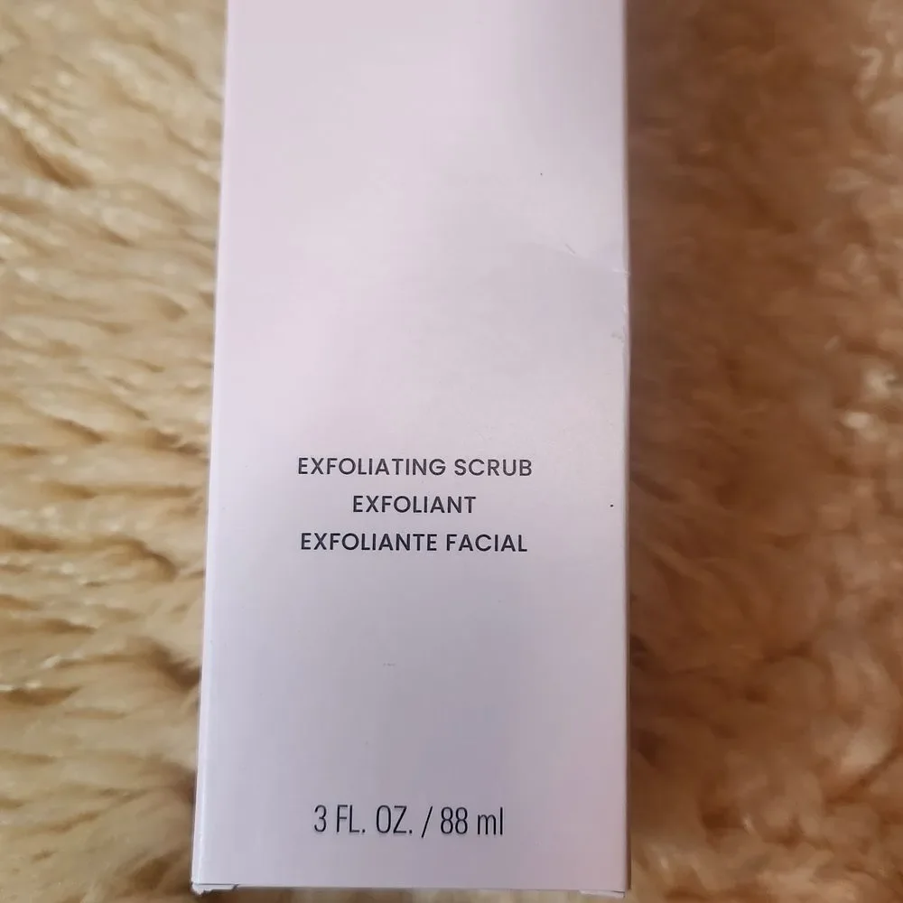 NIB Mary Kay Exfoliating Scrub 3Fl.Oz/88 ml